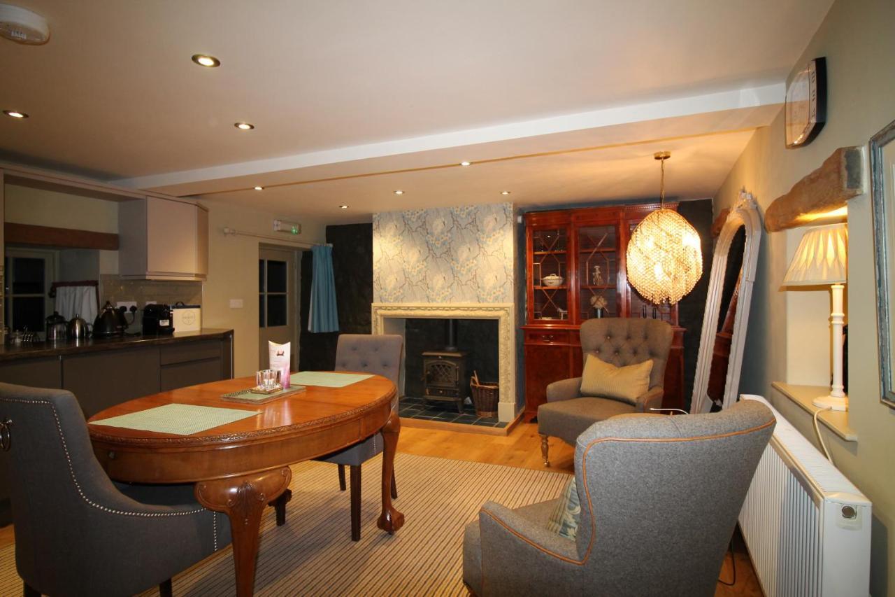 The Coach House Villa Whitby Luaran gambar